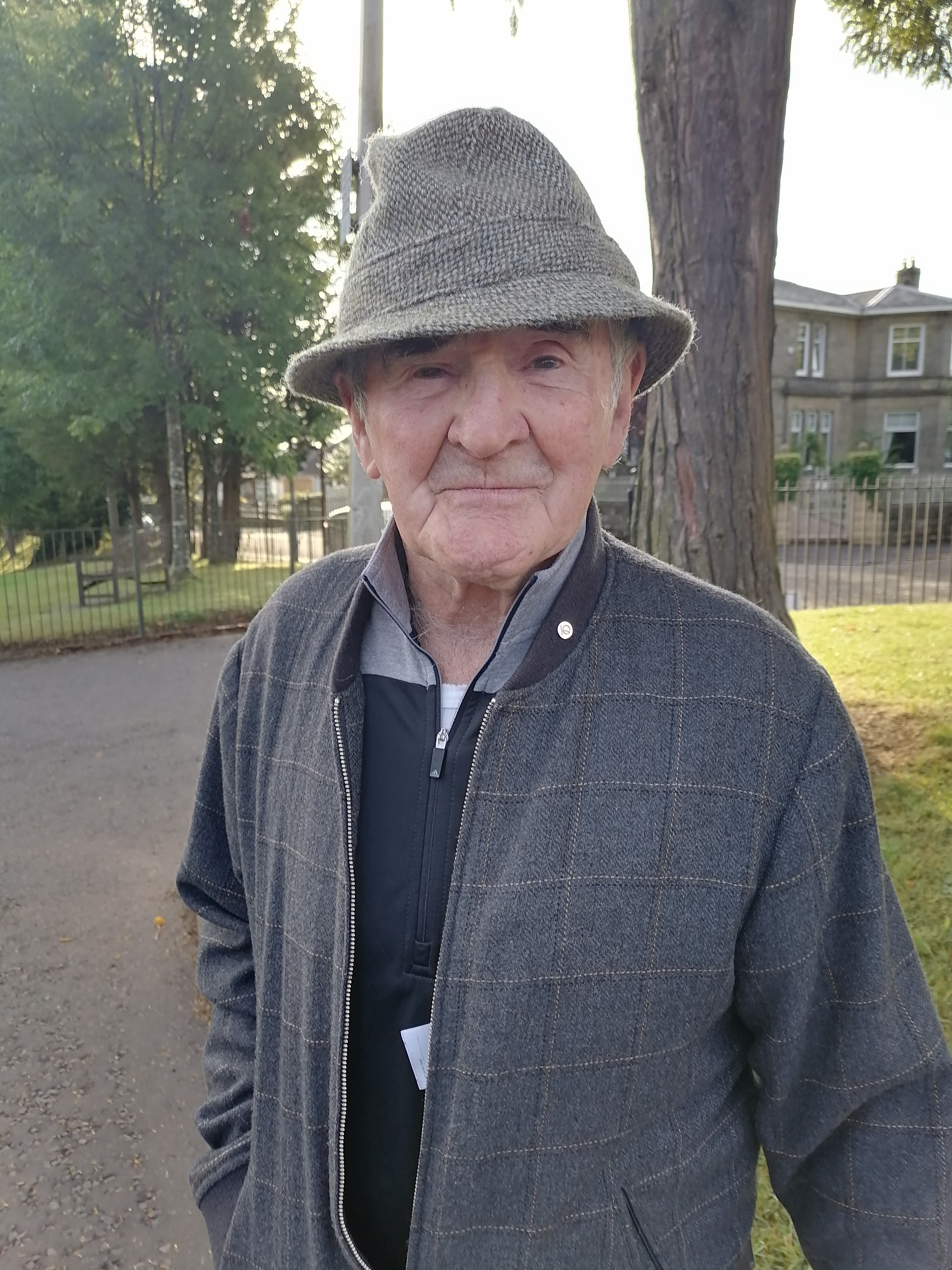 Image of elderly gentleman.